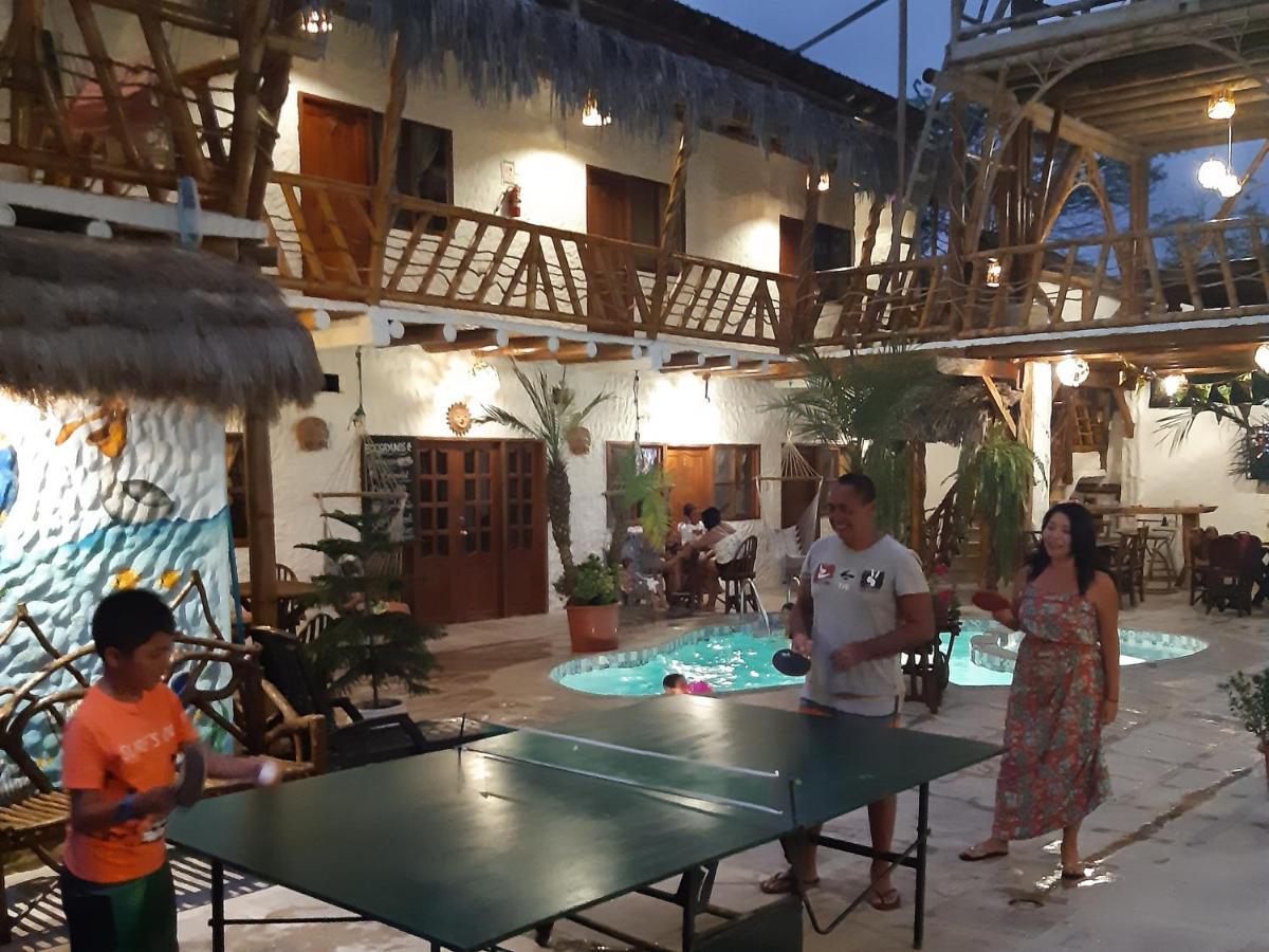 Weekendhostal มอนตาญิตาร์ ภายนอก รูปภาพ